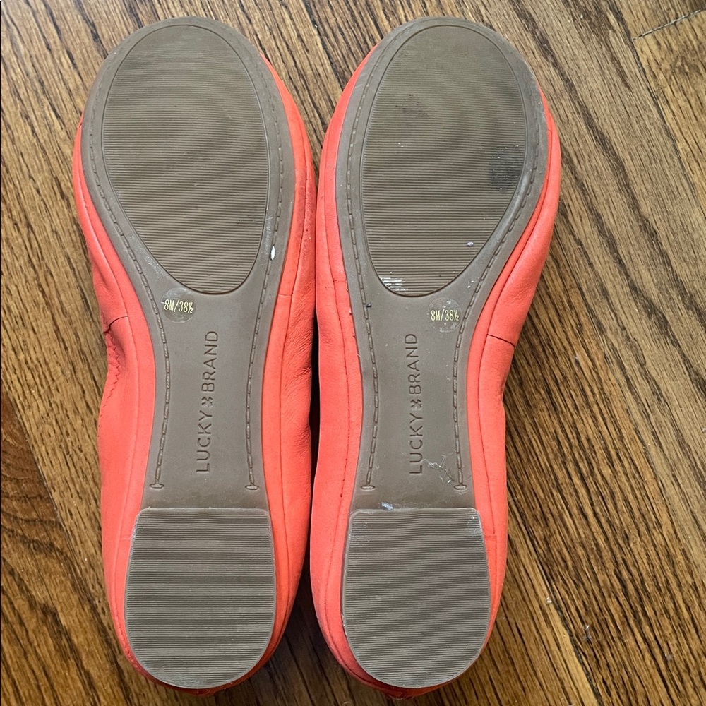 Lucky Brand Vibrant Coral Flats - Picture 3 of 3